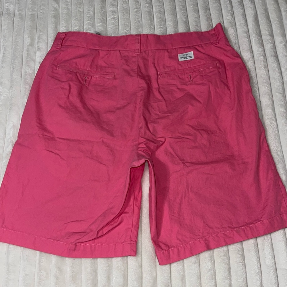 Vineyard Vines Pink Shorts | Size 33 - Picture 1 of 10
